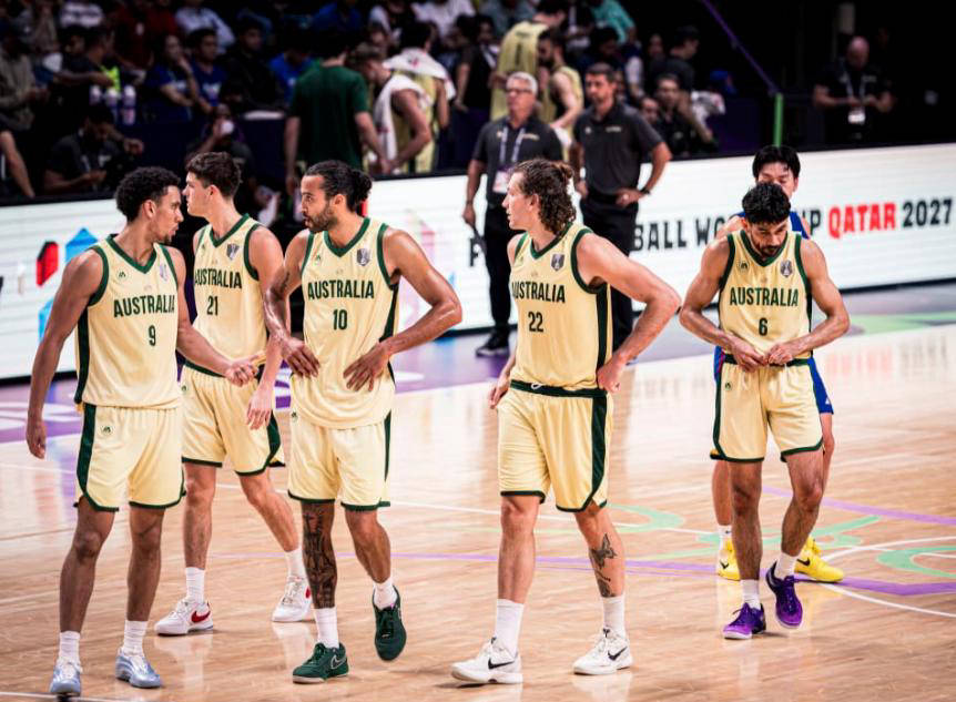 澳大利亚男篮轻取篮网，福克斯送出助攻