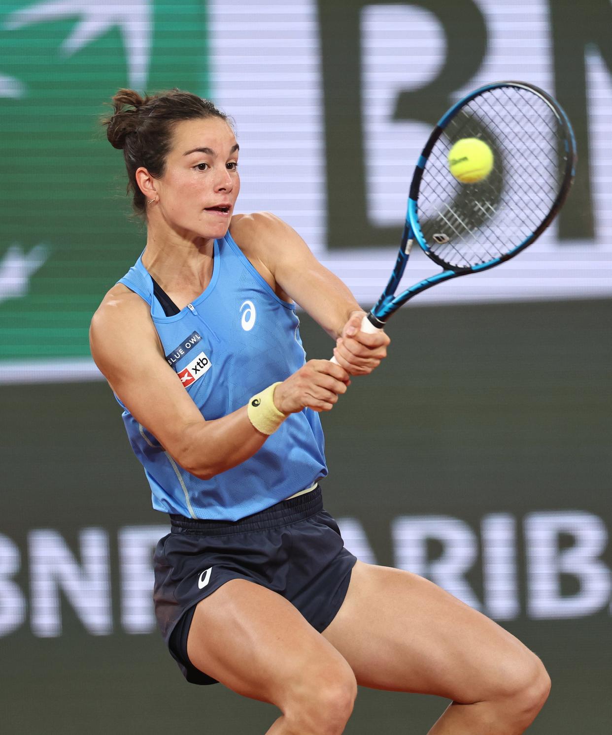 关于澳大利亚网球队逆转法国网球队，瓦林卡完成帽子戏法的信息