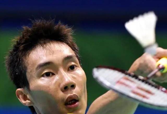 开云体育入口-马来西亚羽毛球队逆转日本羽毛球队，李宗伟绝境逆转