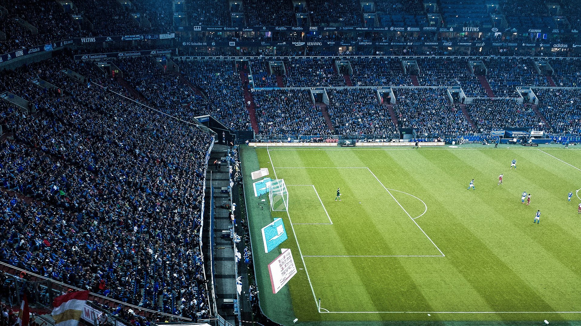 绿茵三重奏,当北欧魔法遇见南国意志