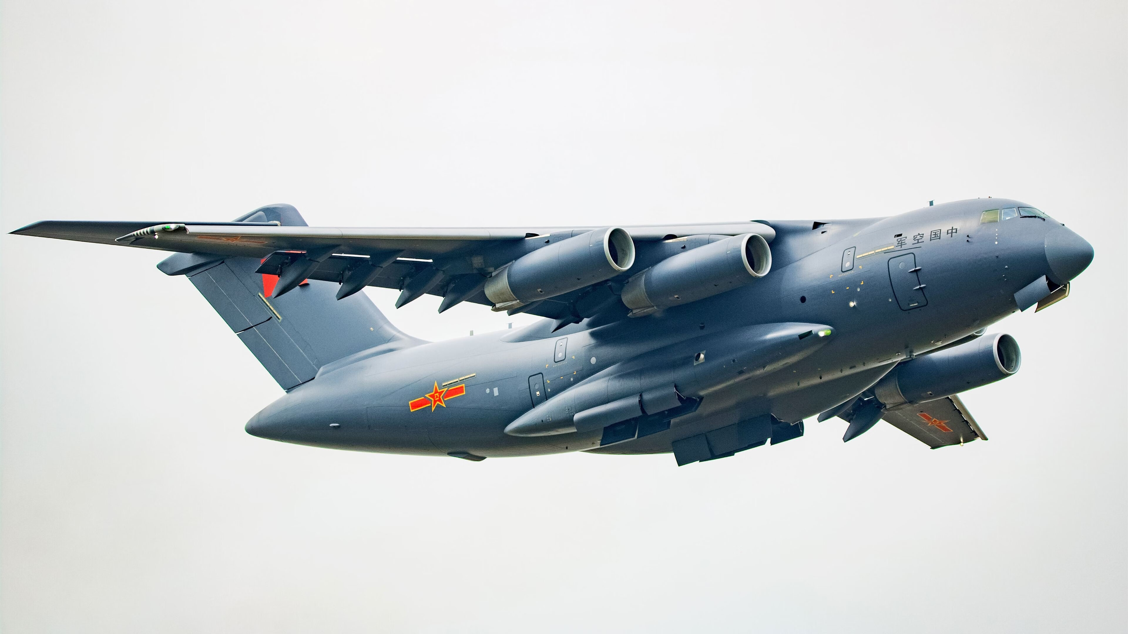 赛道法则，当字母哥在篮球F1街道赛接管比赛