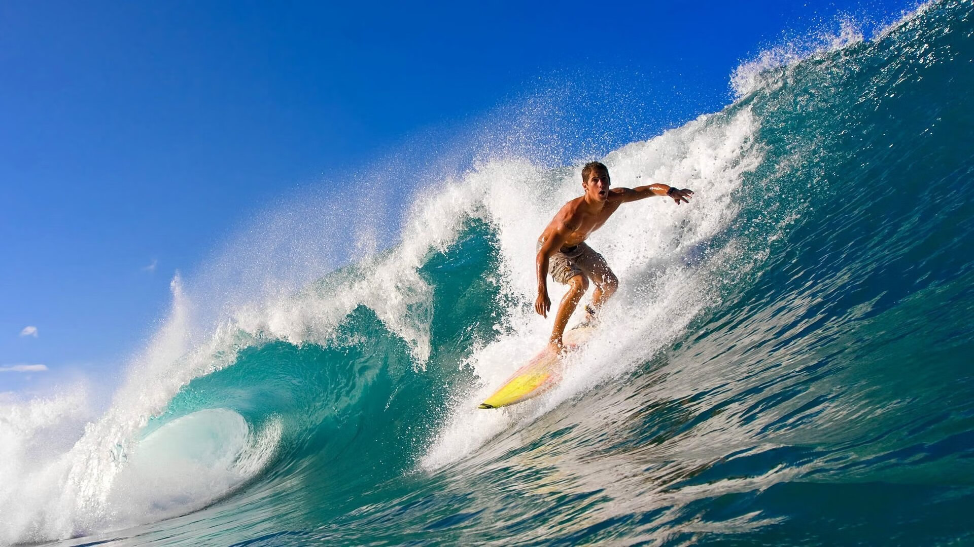 当俱乐部队徽遇上国家队旗帜，那不勒斯的跨大陆爆冷之谜